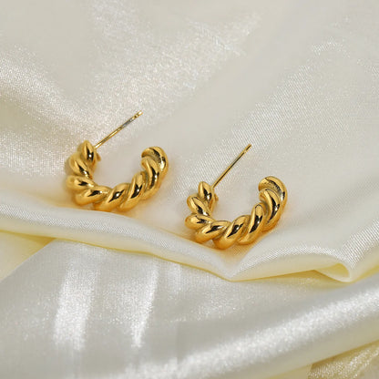 ARETES VALENTINA_DISEÑO ESPIRAL_TRENZADO